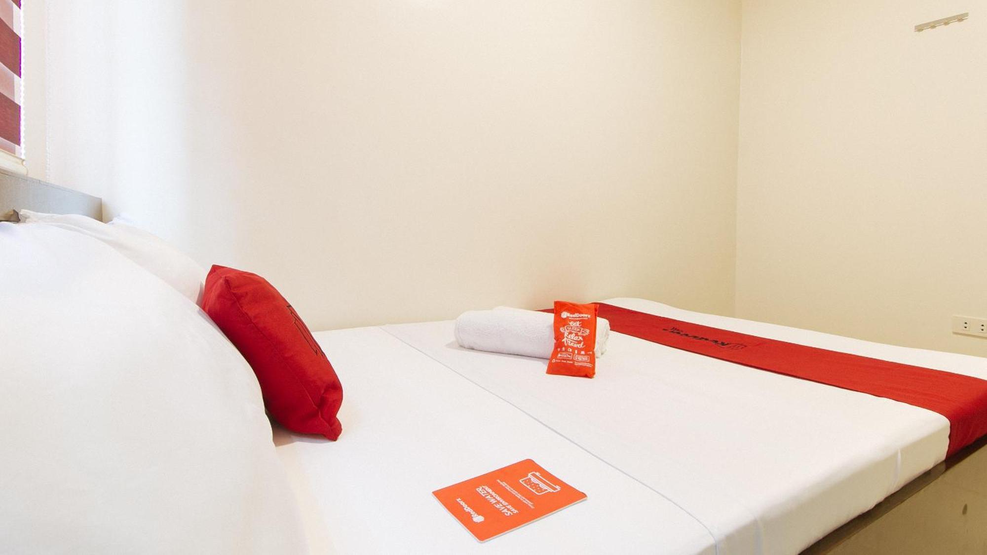 Reddoorz Near Fernwoods Garden Quezon City Dış mekan fotoğraf